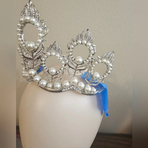 Miss. Teen USA Replica Crown - Picture 3 of 4